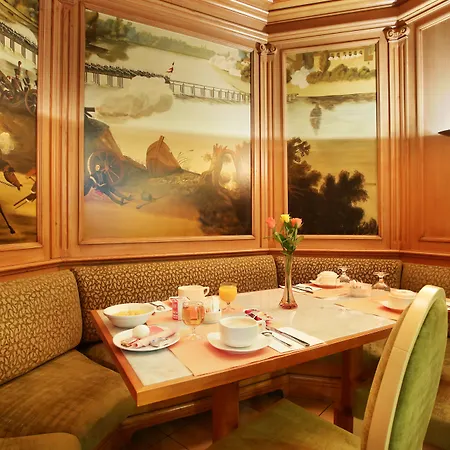 Murat 3* Paris