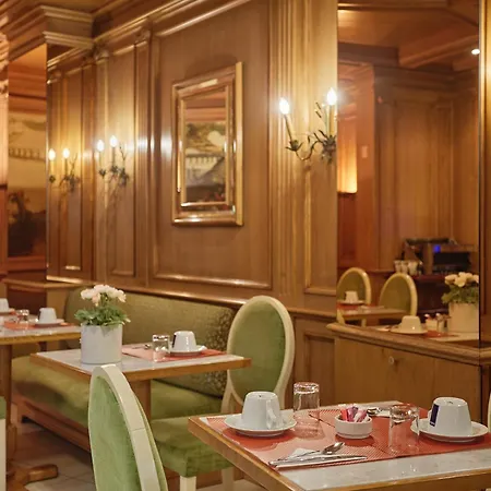 Hotel Murat 3*