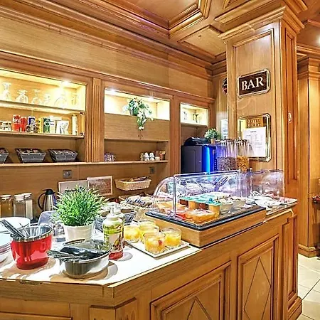 Murat Hotel Paris