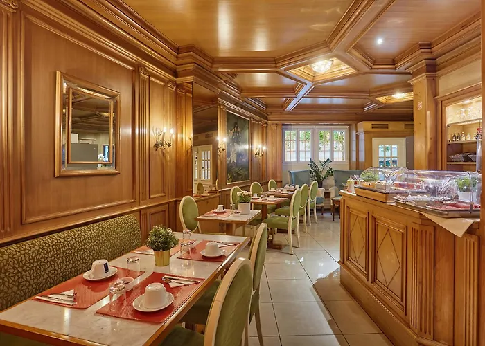 Murat 3* París