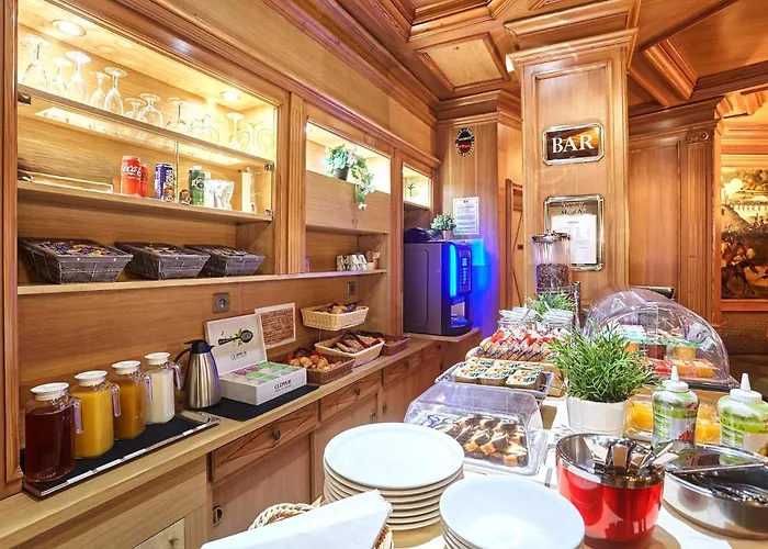 Murat Hotel París