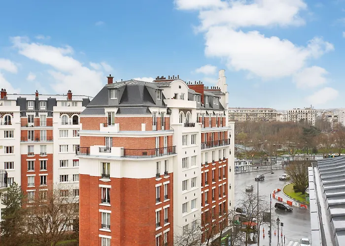 Hotel Murat París