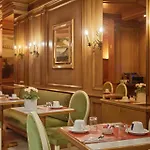 Ξενοδοχείο Murat 3*