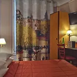 Ξενοδοχείο Murat 3*